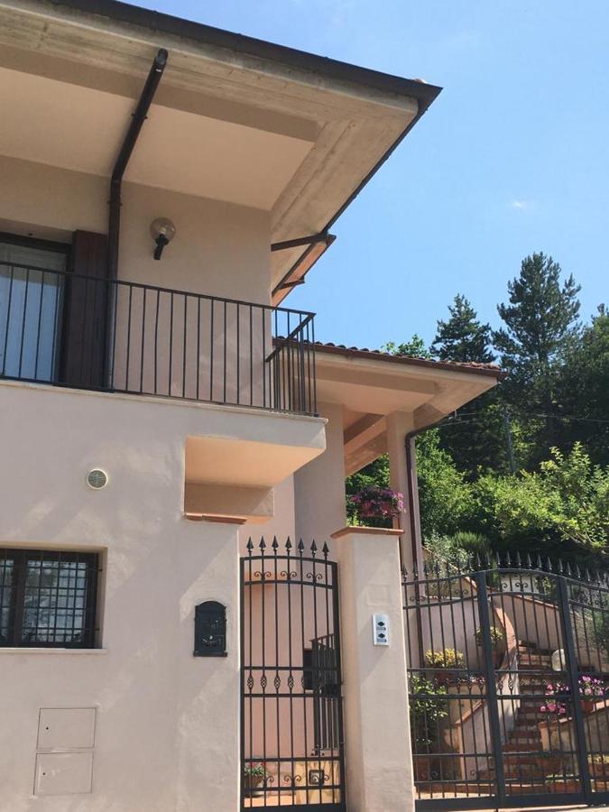 Villa Rosa Caporciano 外观 照片