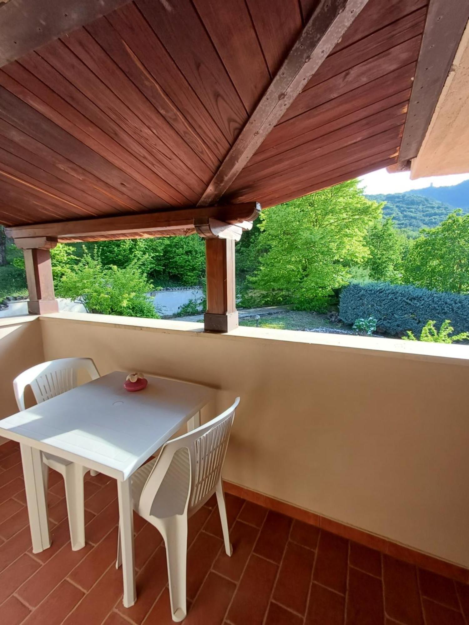Villa Rosa Caporciano 外观 照片