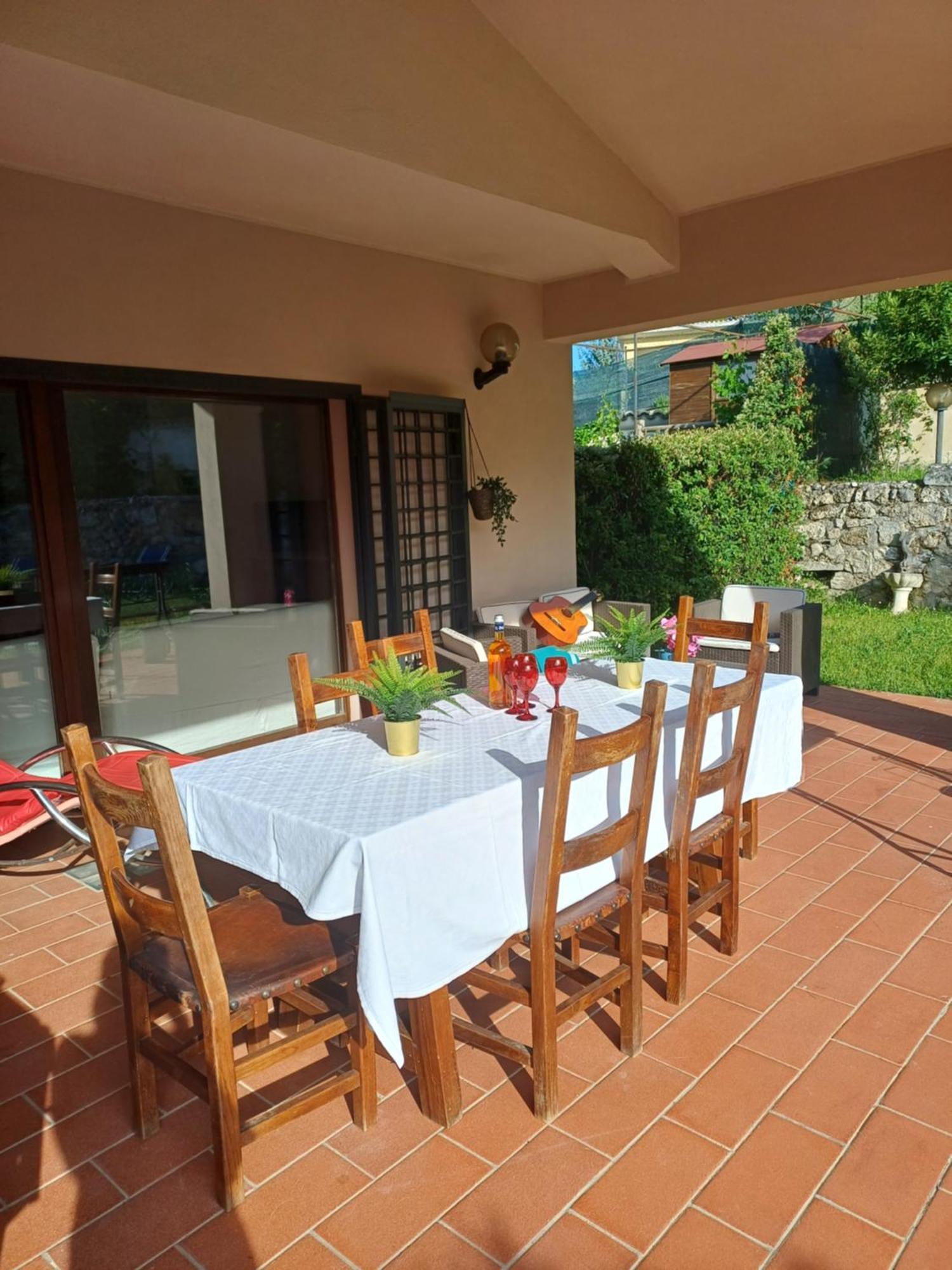 Villa Rosa Caporciano 外观 照片